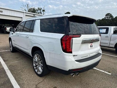 2022 GMC Yukon XL Denali