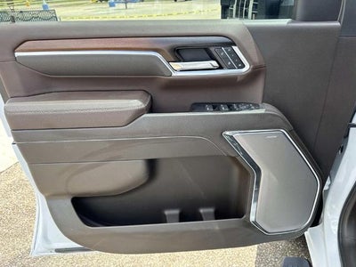 2025 GMC Sierra 2500 HD Denali