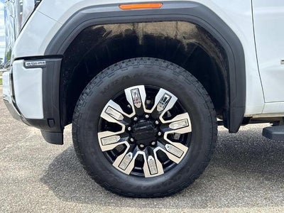 2025 GMC Sierra 2500 HD Denali