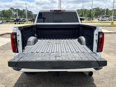 2025 GMC Sierra 2500 HD Denali