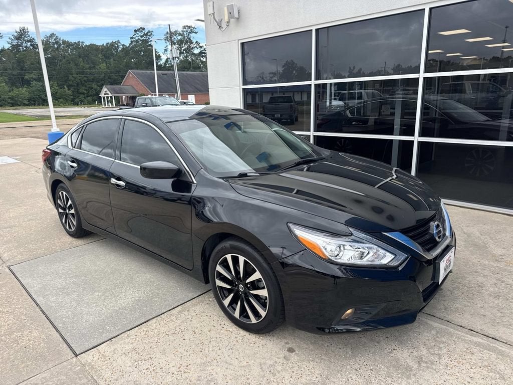 Used 2018 Nissan Altima SV with VIN 1N4AL3AP7JC249619 for sale in Amite City, LA