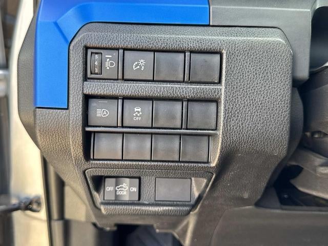 2025 Toyota Tacoma 4WD SR