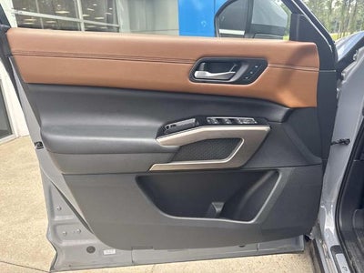 2024 Nissan Pathfinder Platinum