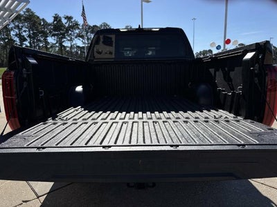 2022 Toyota Tundra 2WD SR5