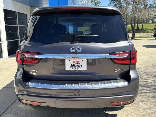 2024 INFINITI QX80 LUXE