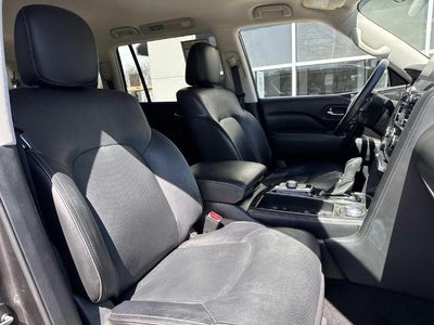 2024 INFINITI QX80 LUXE