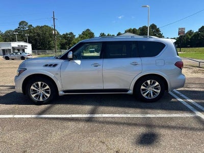 2017 INFINITI QX80 Base