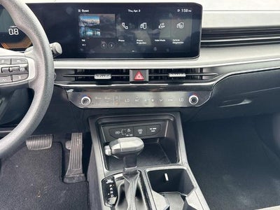 2025 Kia K5 LXS